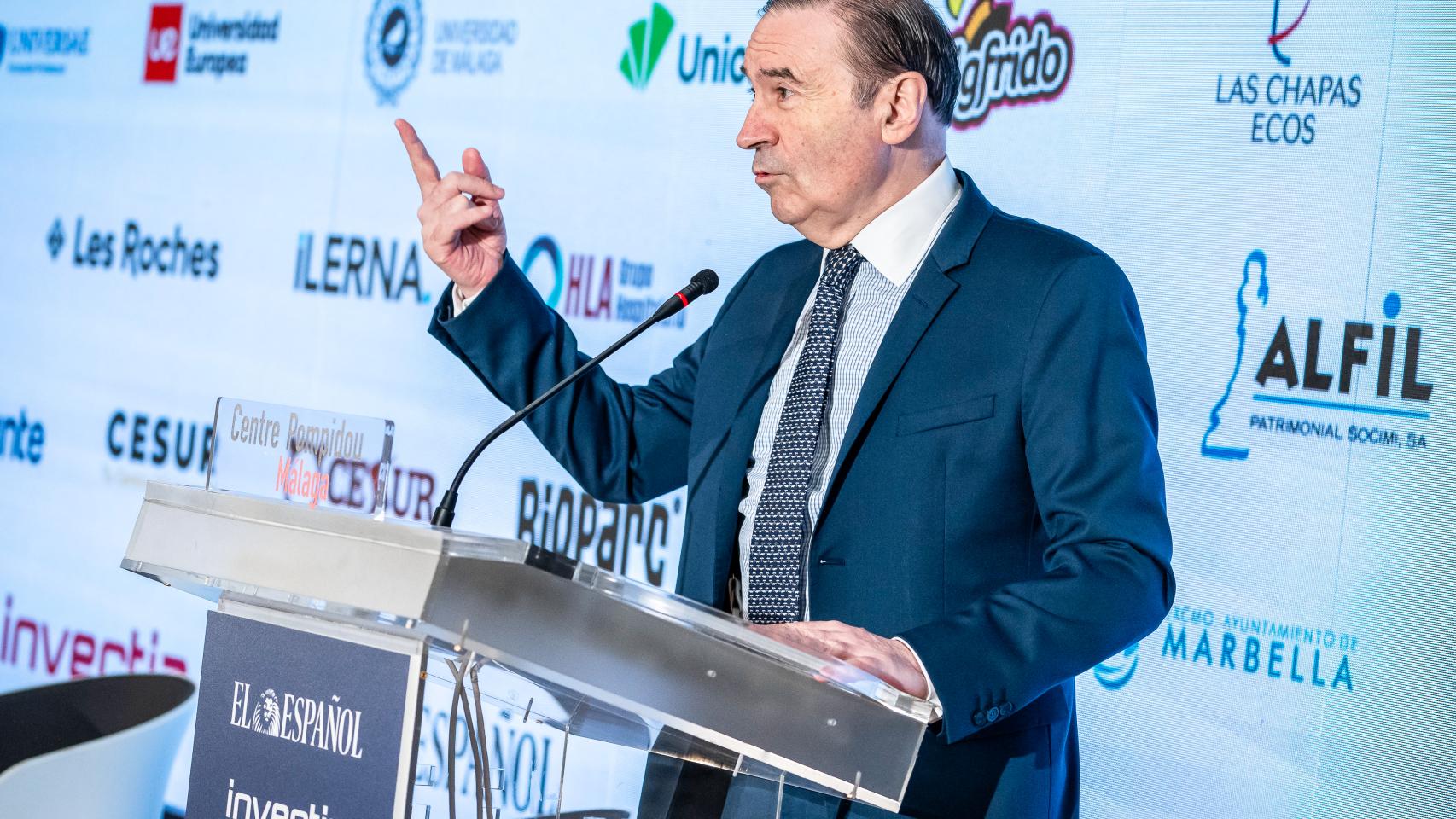 Pedro J. Ramírez, presidente ejecutivo y director de EL ESPAÑOL, en la apertura del V Foro de Educación, Innovación y Tecnología.