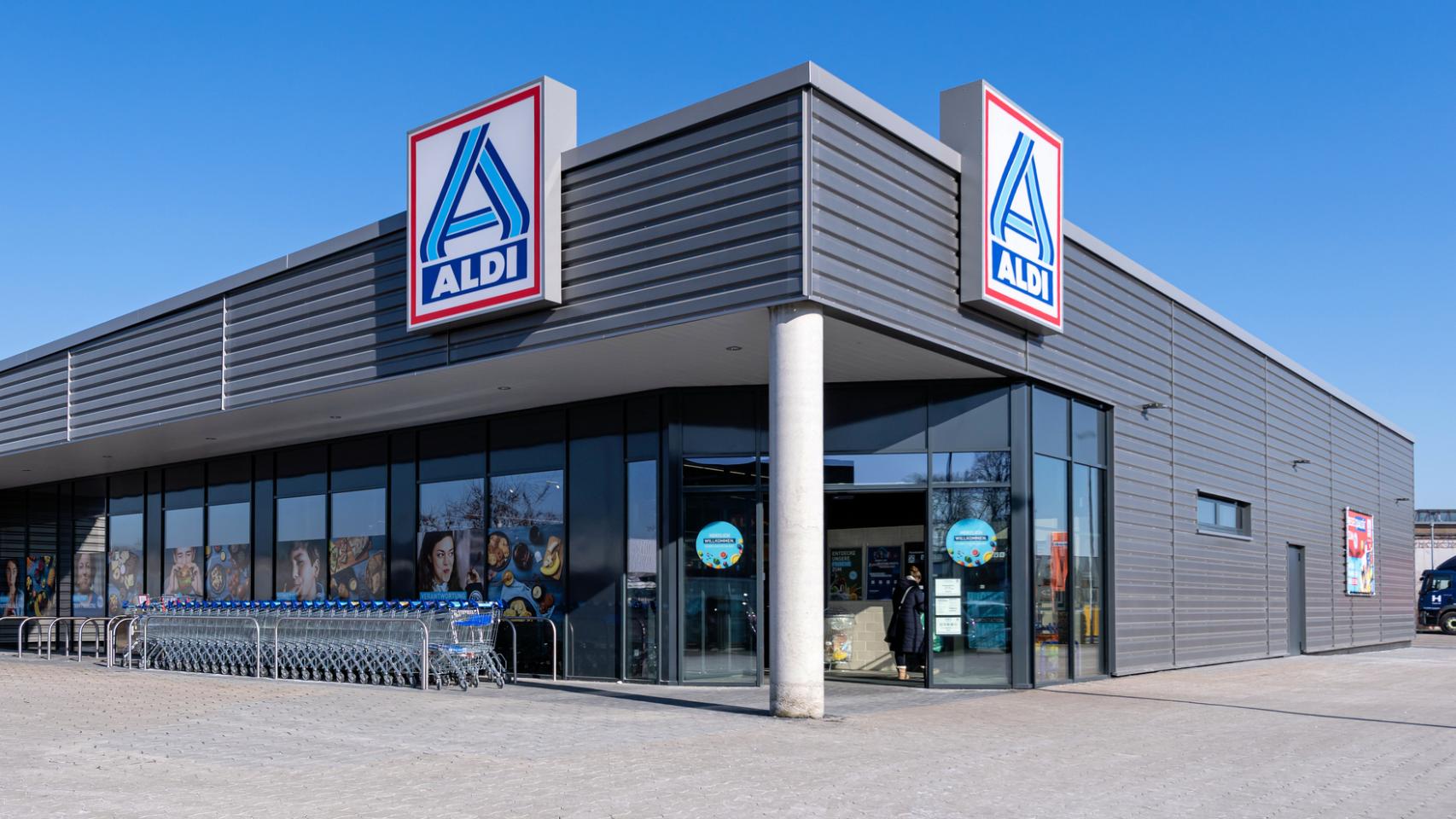 Fachada Aldi.