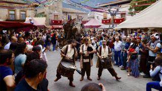Fiesta y diversión en el Mercado Medieval de La Adrada. 