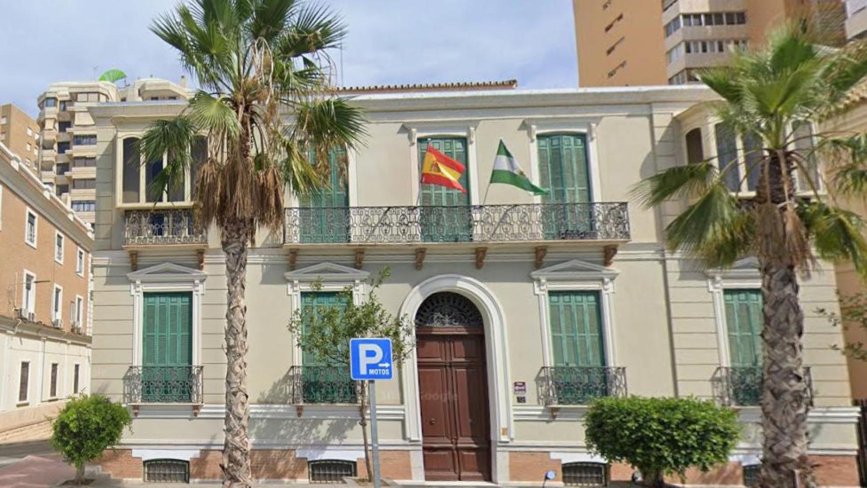 Imagen del edificio Paseo de la Farola, 12.
