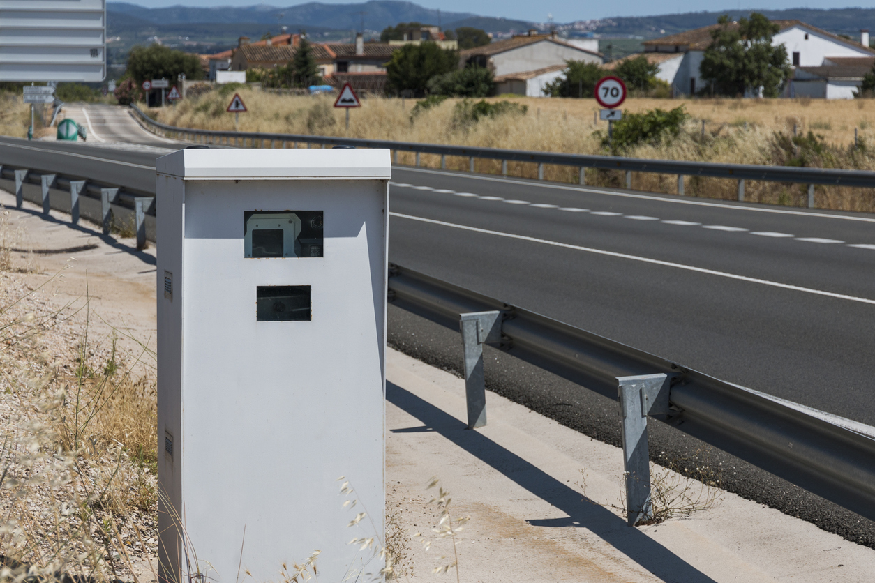 Radar de Control de velocidad.