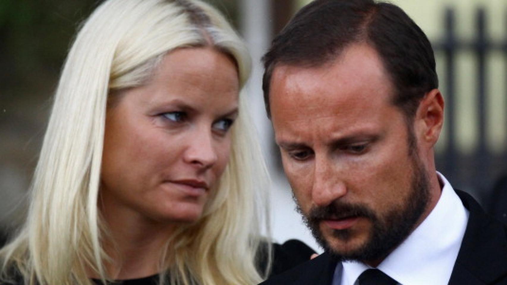 Mette-Mariy y Haakon de Noruega.