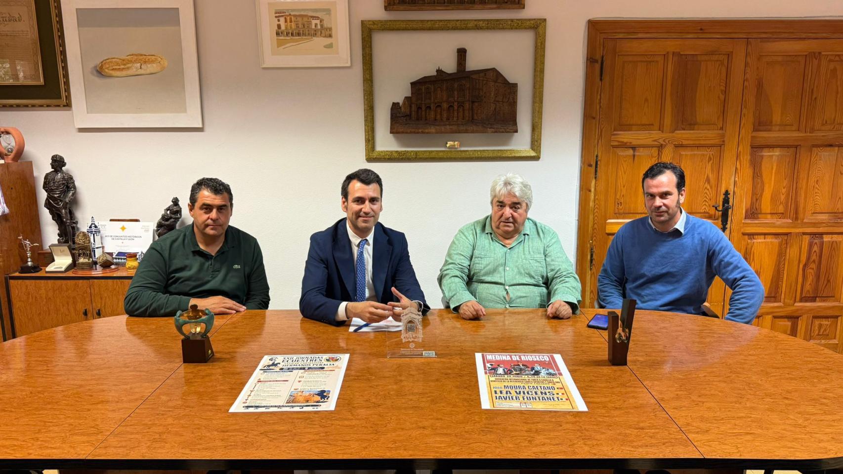 Imagen de la presentación de los carteles taurinos de 2026 en Medina de Ríoseco.