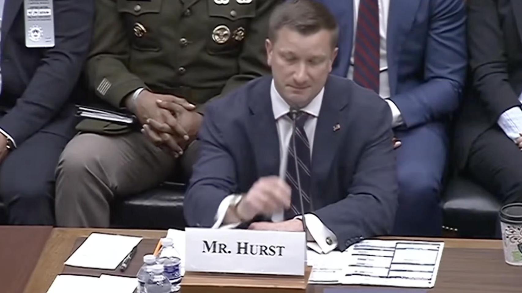 Jules Hurst, interventor del Pentágono.