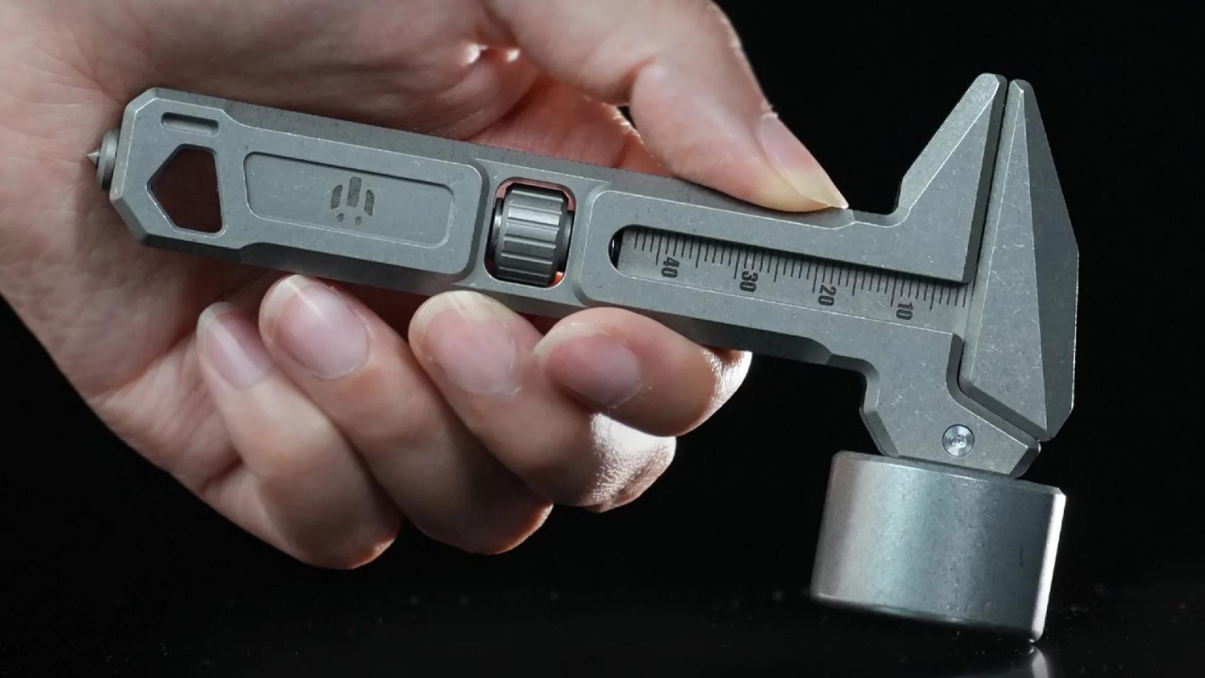 El martillo Eck Hammer se encuentra actualmente en Kickstarter.