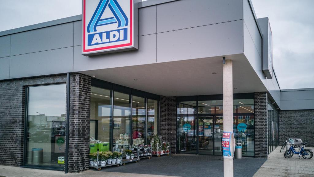 Fachada Aldi. 