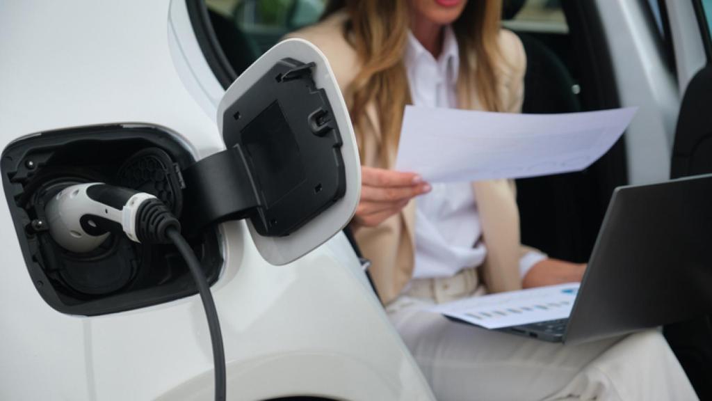 Imagen de ilustración de un coche eléctrico.