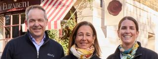 Juan Lobato, Ana Botín y Ana Muñoz.
