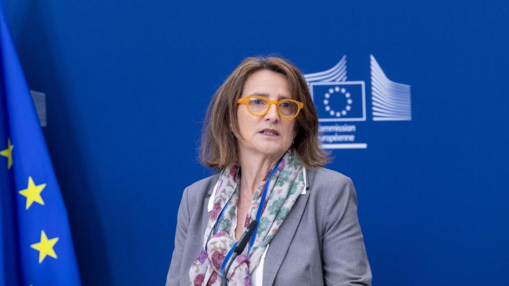 La vicepresidenta primera de la Comisión y responsable de Competencia, Teresa Ribera, durante una comparecencia este jueves en Bruselas
