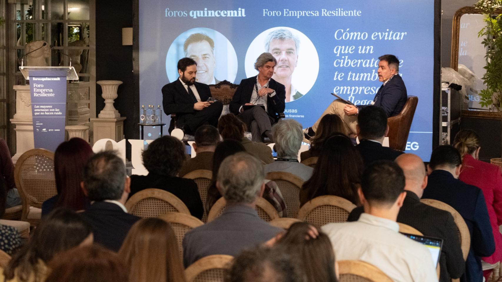 Una de las charlas celebradas en el Foro Empresa Resiliente de Quincemil.