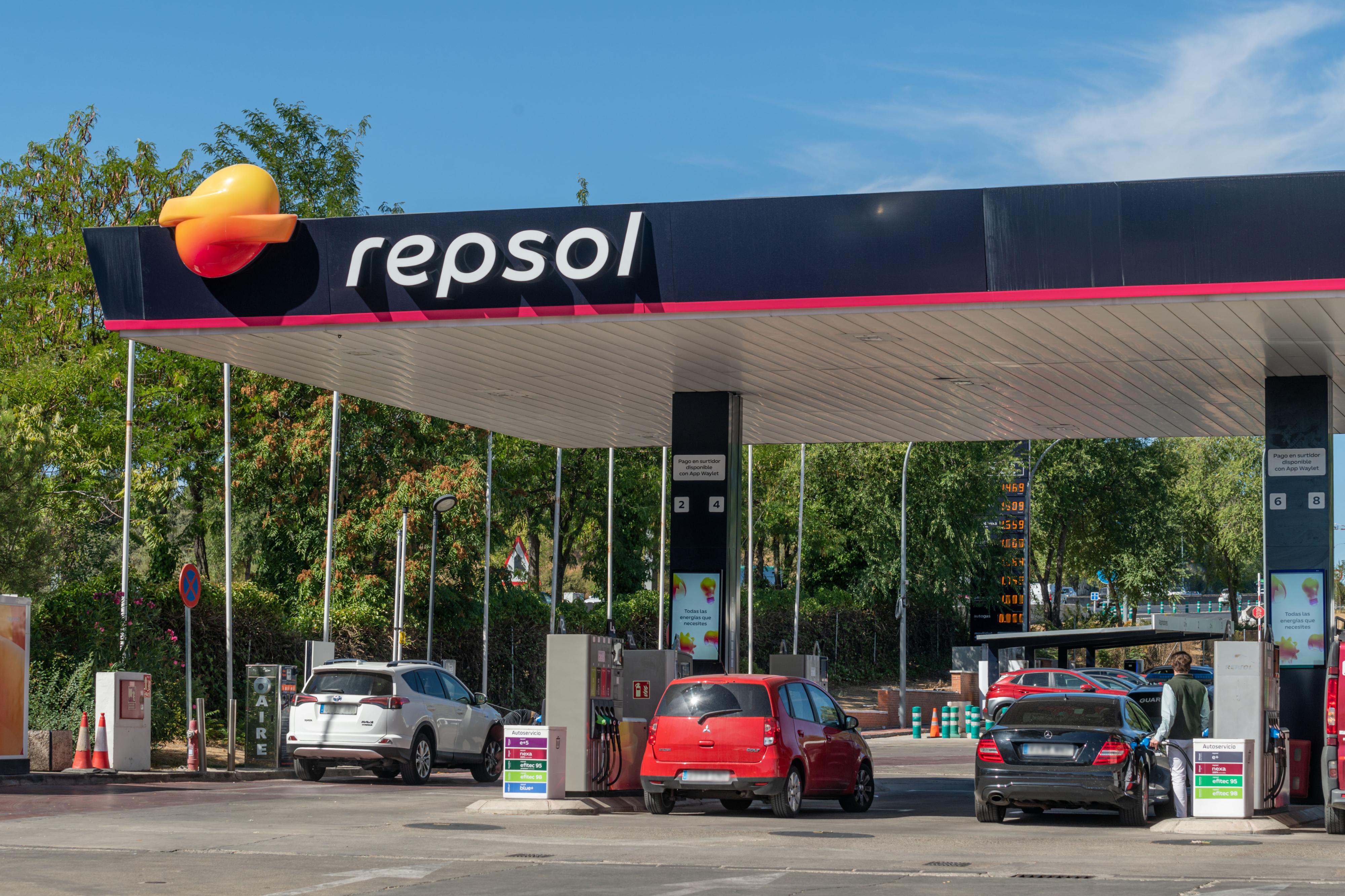 Estación de servicio Repsol.