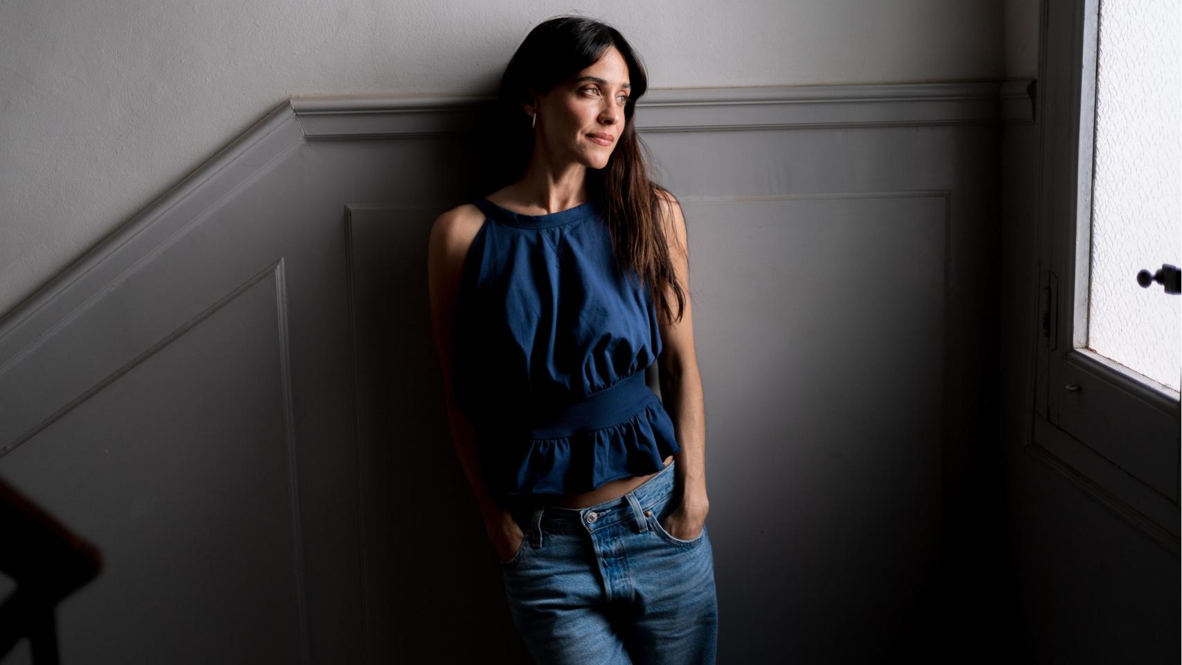 Macarena García de la Camacha Gutiérrez-Ambrossi en el rodaje de un cortometraje para la campaña de San Isidro de Mahou.