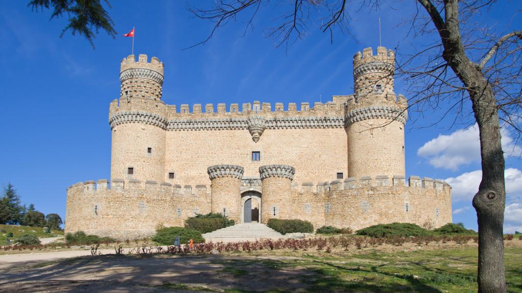Castillo de los Mendoza, en la localidad madrileña de Manzanares El Real.