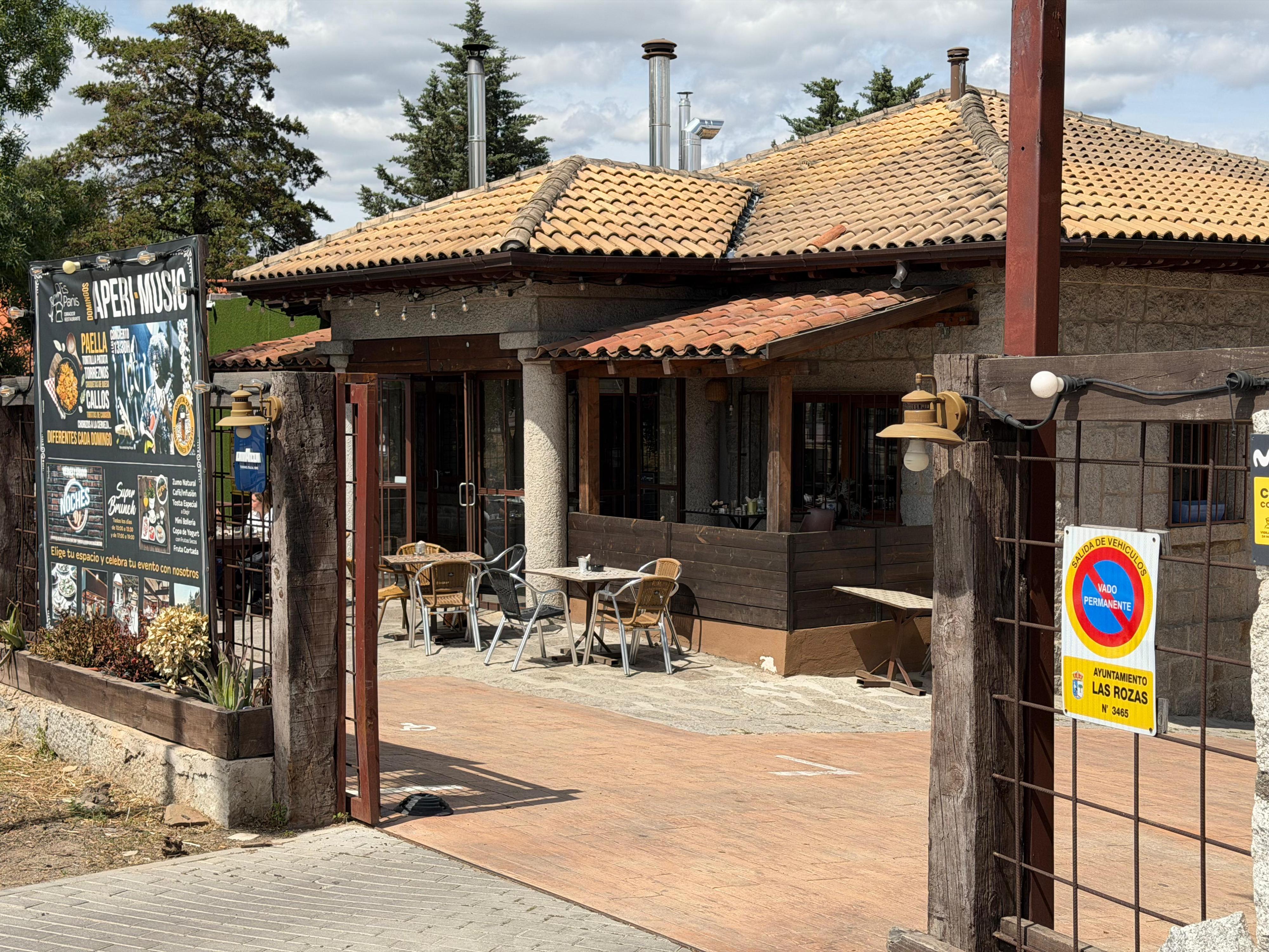 Entrada al restaurante.