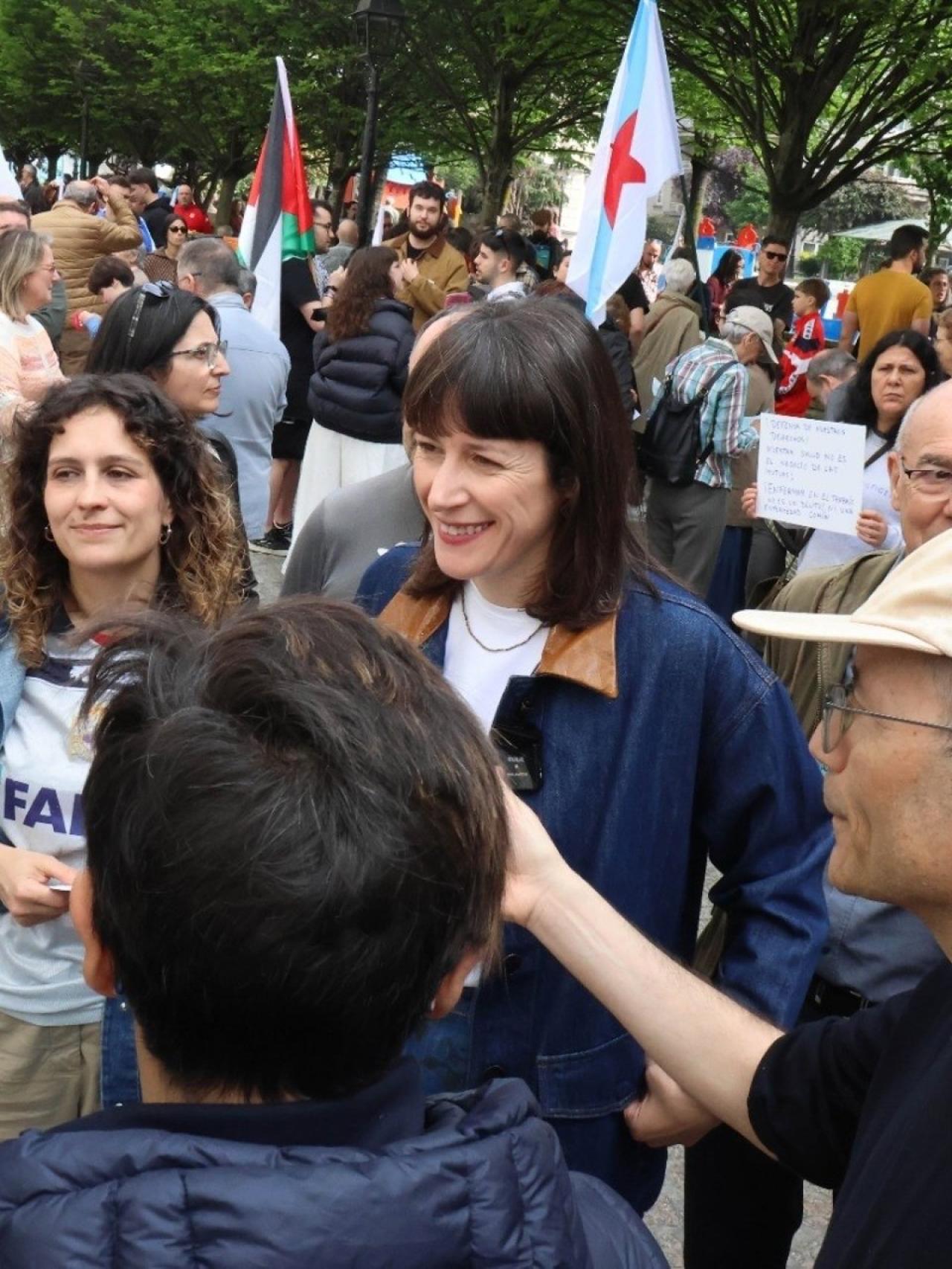 Ana Pontón acompañada de Avia Veira y Francisco Jorquera.