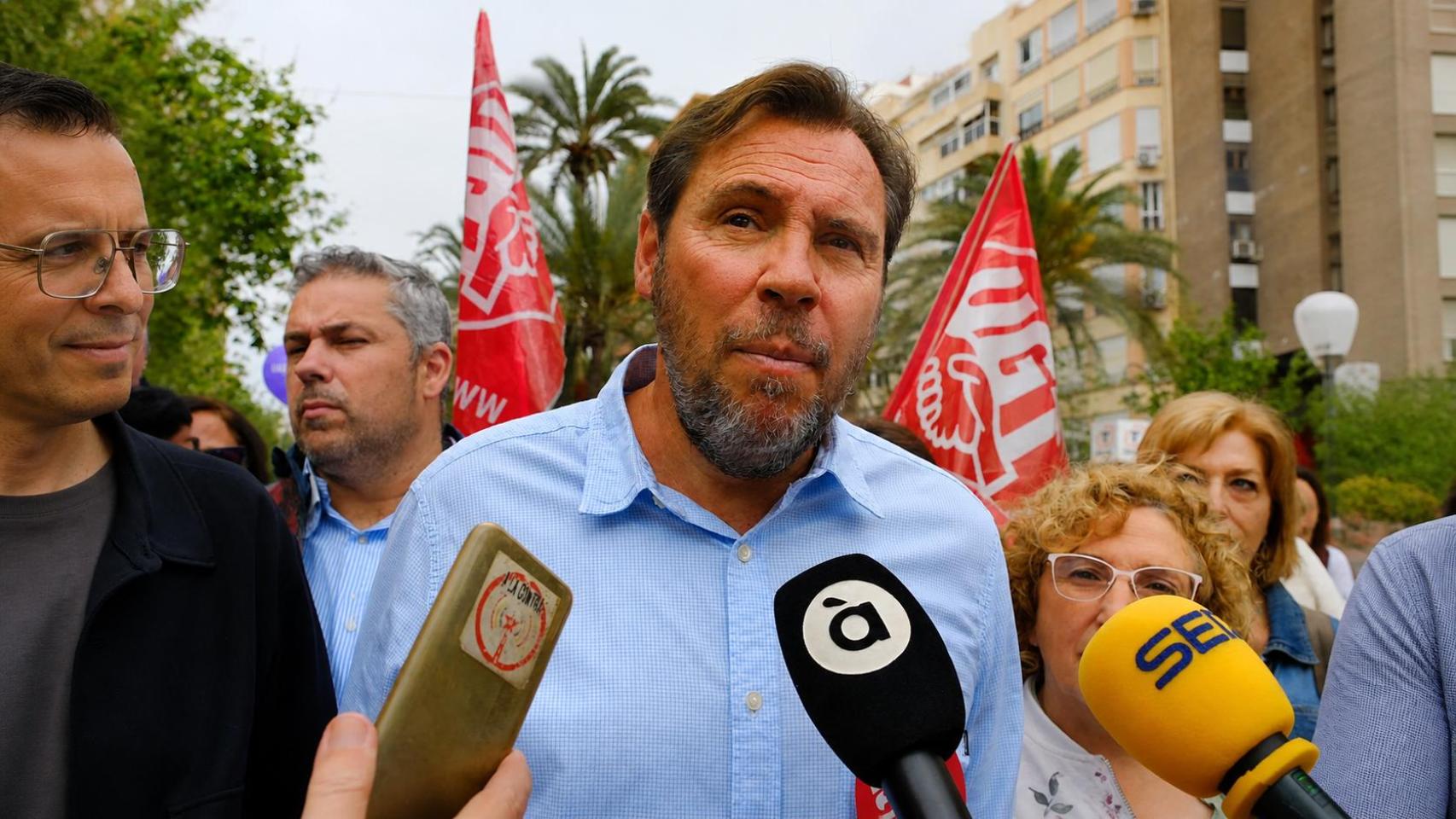 Óscar Puente durante la marcha. Shootori