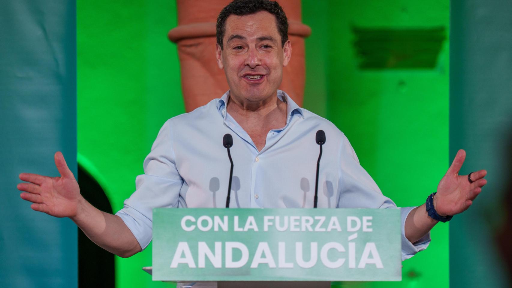 Juanma Moreno durante el acto en Córdoba.