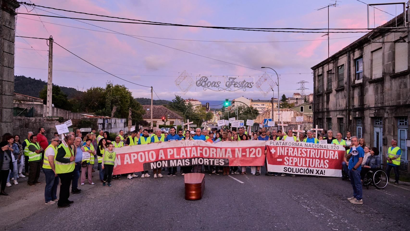 Manifestacion de la Plataforma pola Defensa da Seguridade na N-120