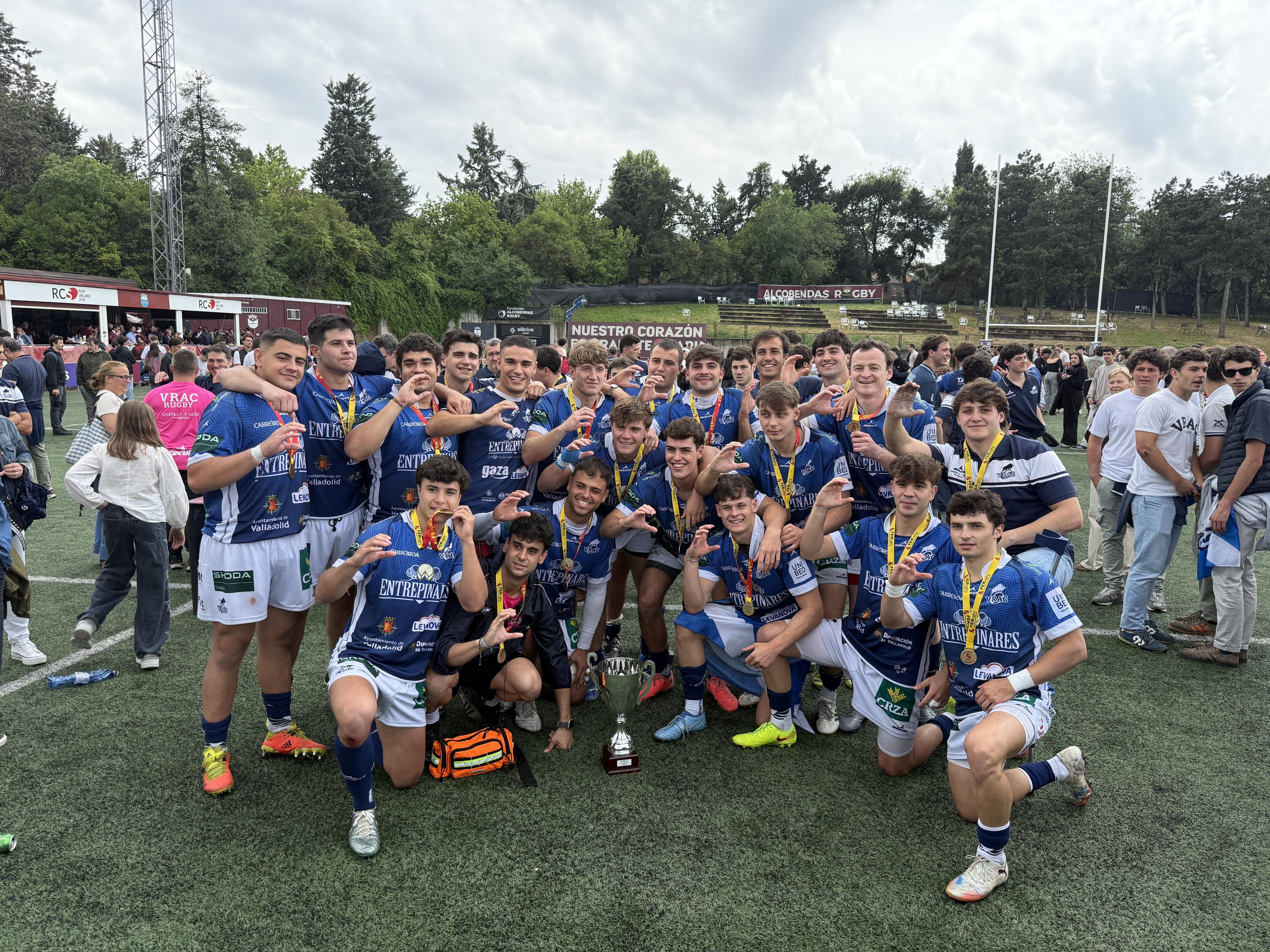 El equipo, al completo
