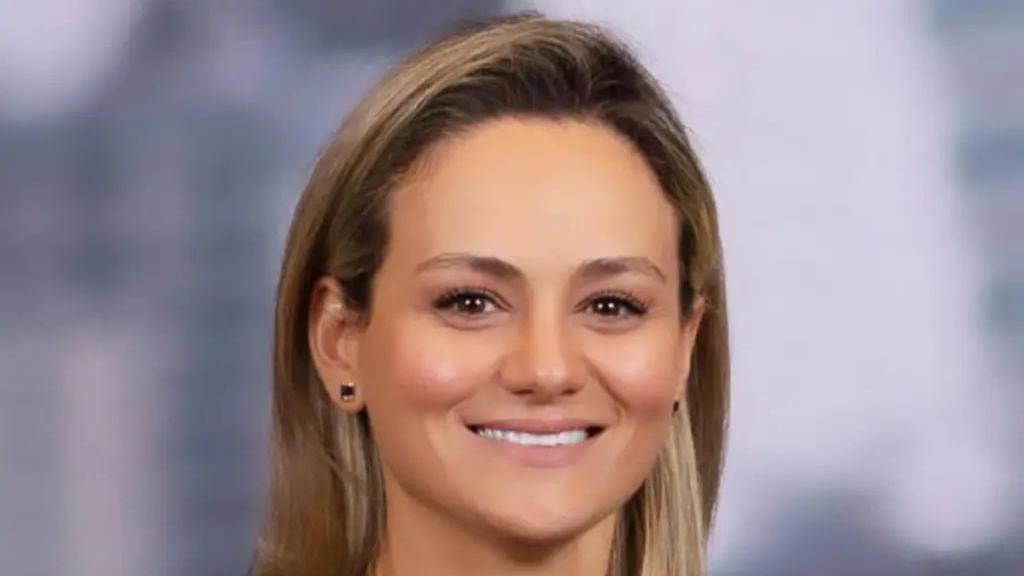 Lorna Hajdini, directora Ejecutiva en JPMorgan Chase en Nueva York