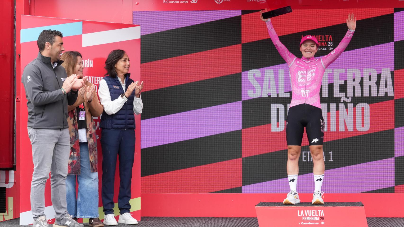 El sur de Pontevedra respira ciclismo con la primera etapa de La Vuelta Femenina