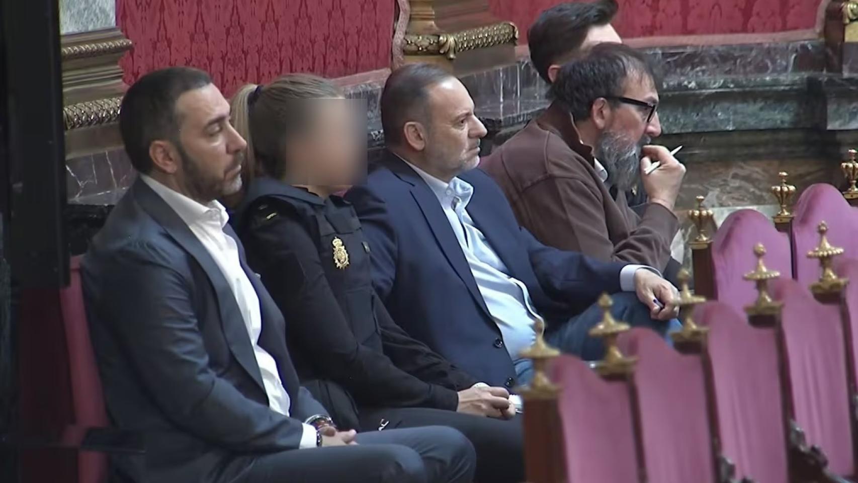 El empresario Aldama, el exministro Ábalos y su asistente, Koldo García, en el juicio ante el Tribunal Supremo./