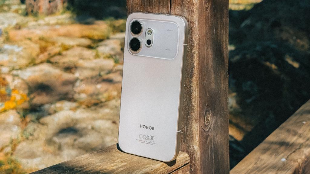 El HONOR 600.