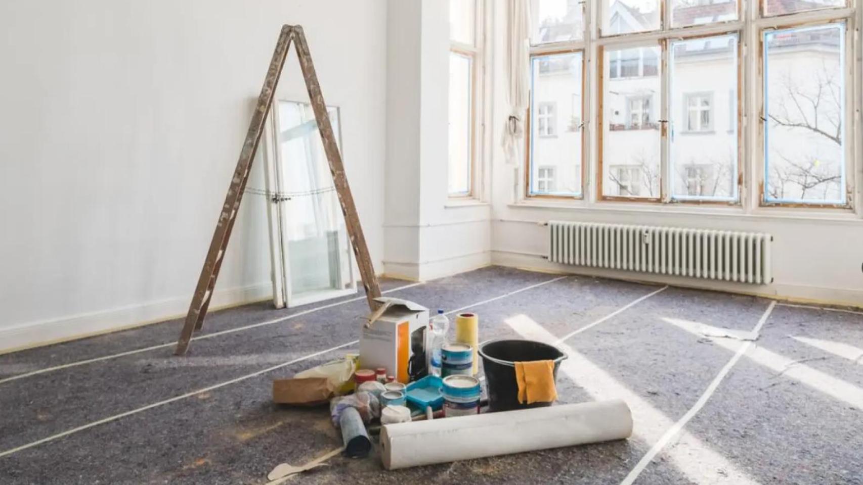 Una habitación de un edificio en obras.