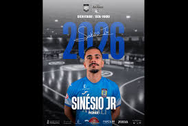 Anuncio del fichaje de Sinesio Jr por el Albali Valdepeñas.