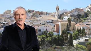 El municipio donde Juan y Medio veranea
