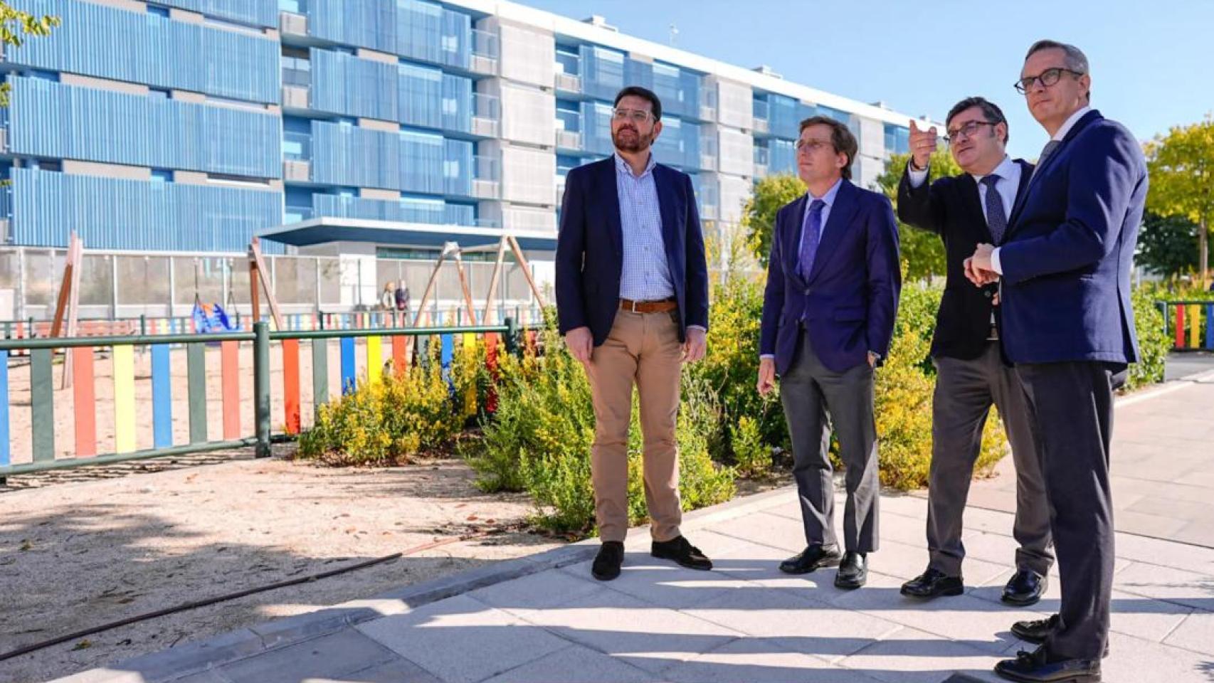 José Luis Martínez-Almeida, durante la entrega de las llaves de una nueva promoción de la EMVS Madrid