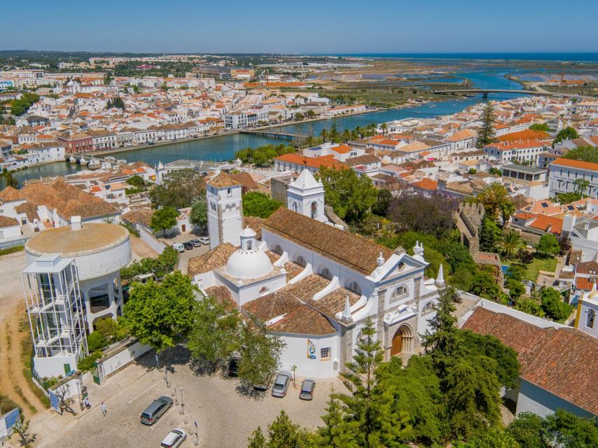 Iglesia de Santa Maria do Castelo.