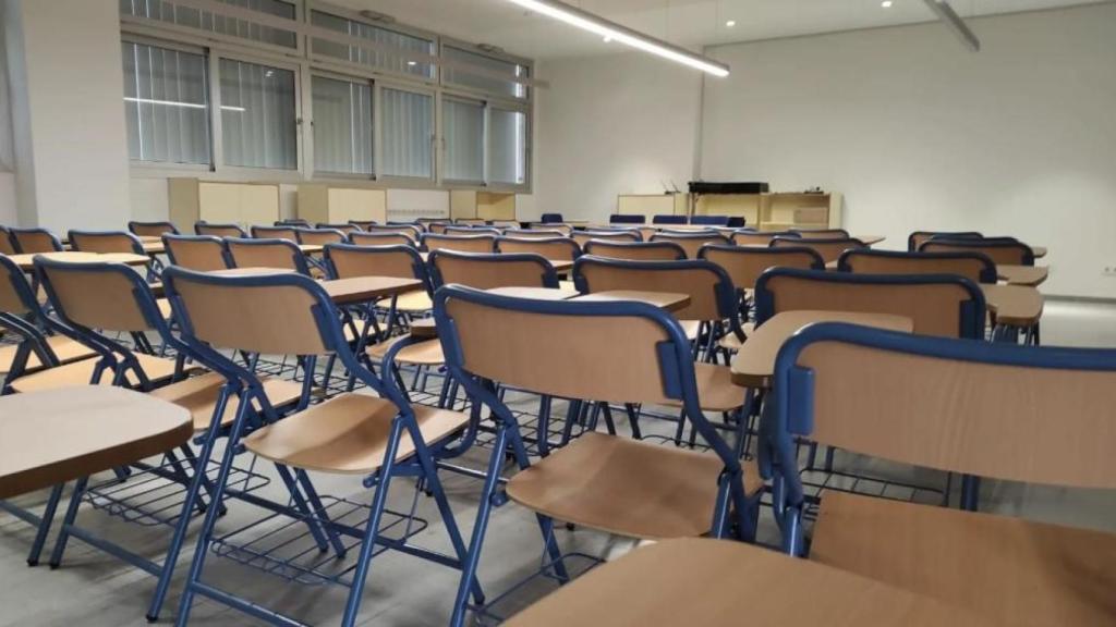 Aula vacía. Imagen de archivo