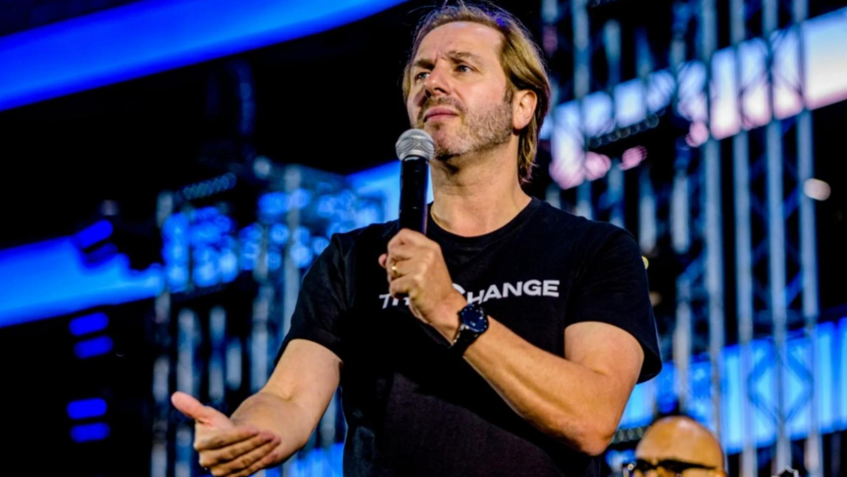 El pastor Rodrigues Pereira, durante The Change en Lisboa (2023).