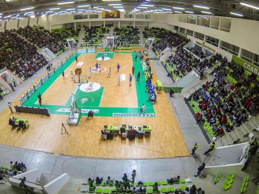 Vista panorámica del Botevgrad Arena.