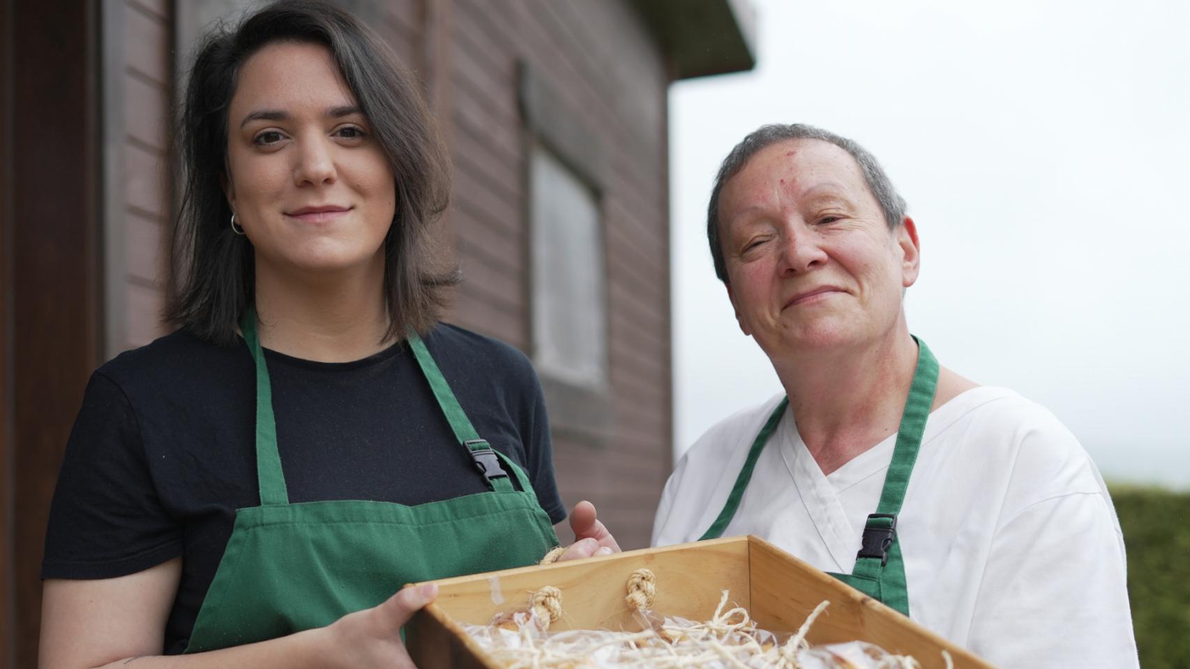 Andrea González Rodríguez y Teresa Rodríguez, responsables de Mamá Teresa.