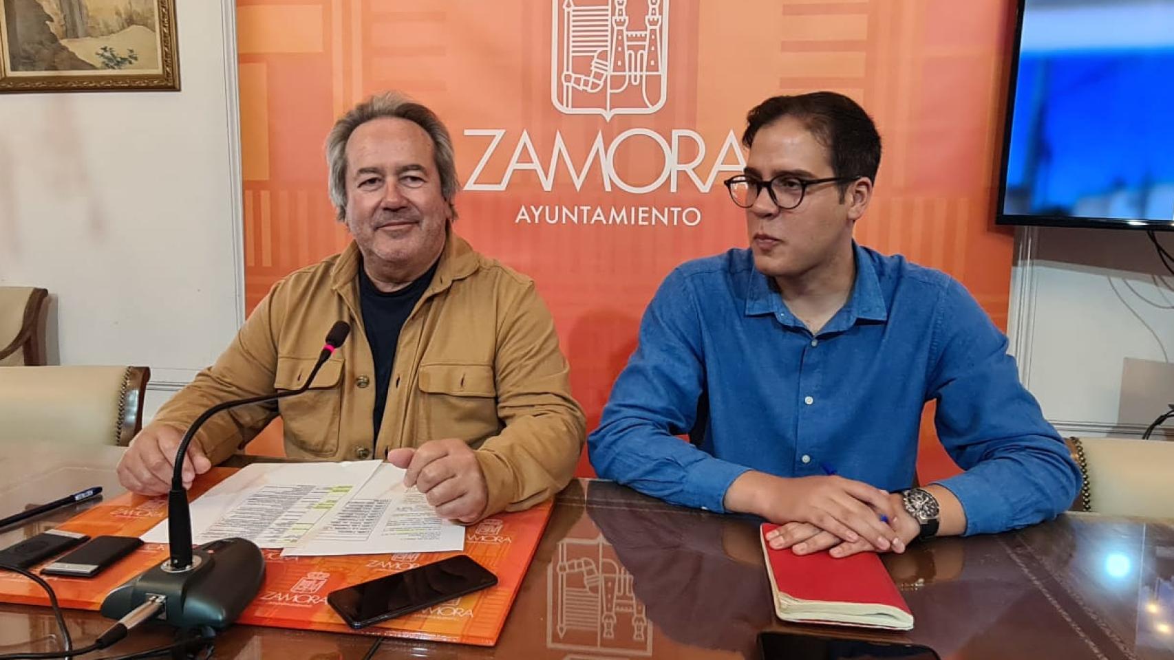 El alcalde de Zamora, Francisco Guarido y el concejal de obras, Pablo Novo.