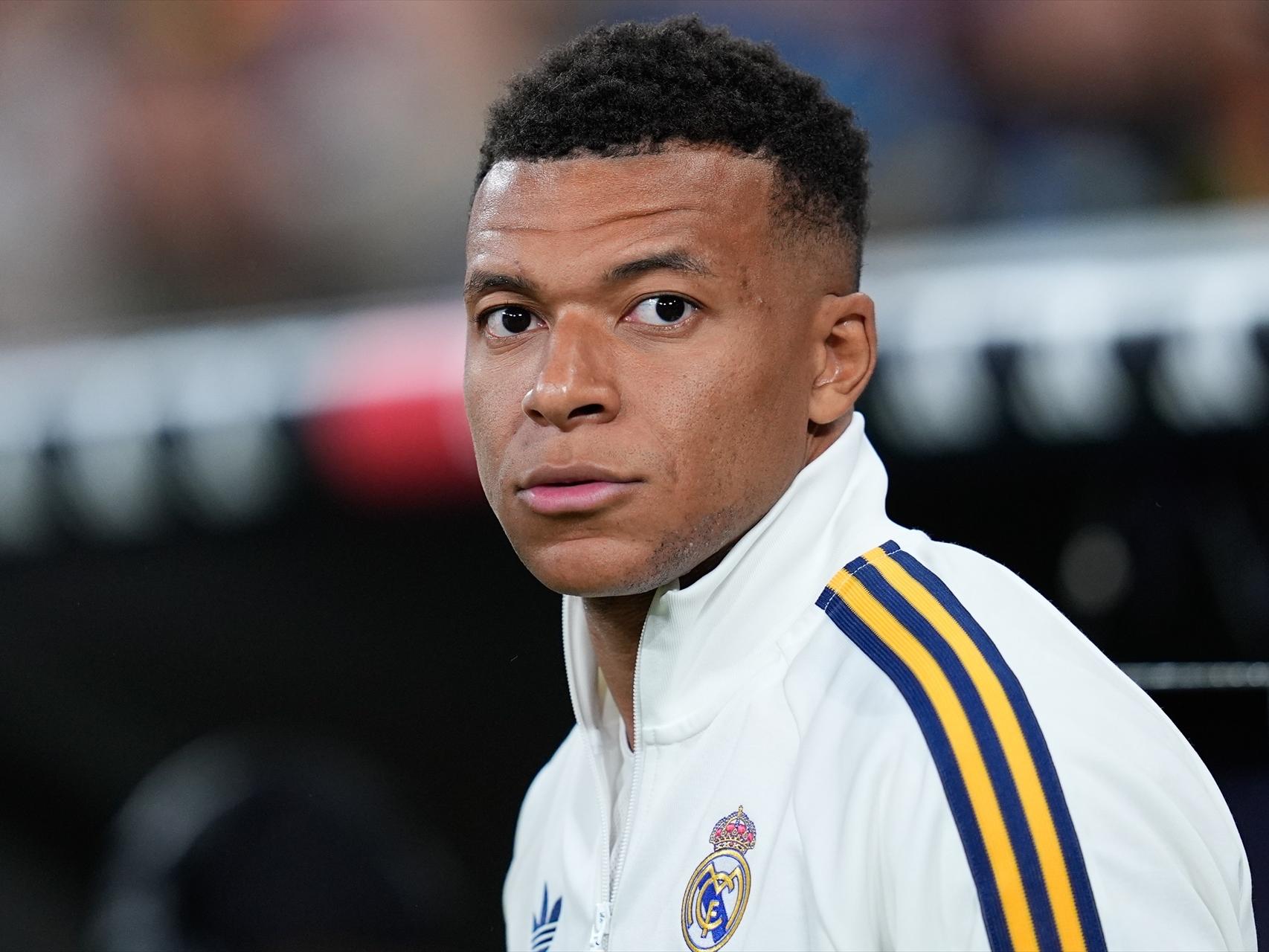 Kylian Mbappé, antes de un partido con el Real Madrid