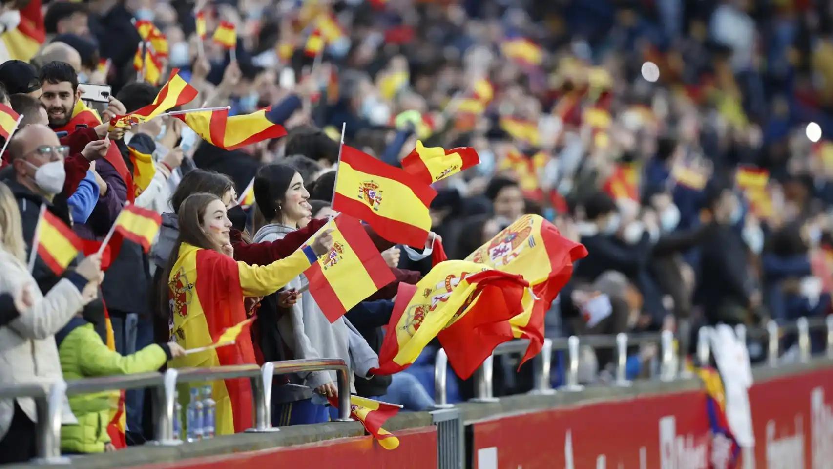 Gradas de Riazor en la última visita de España.