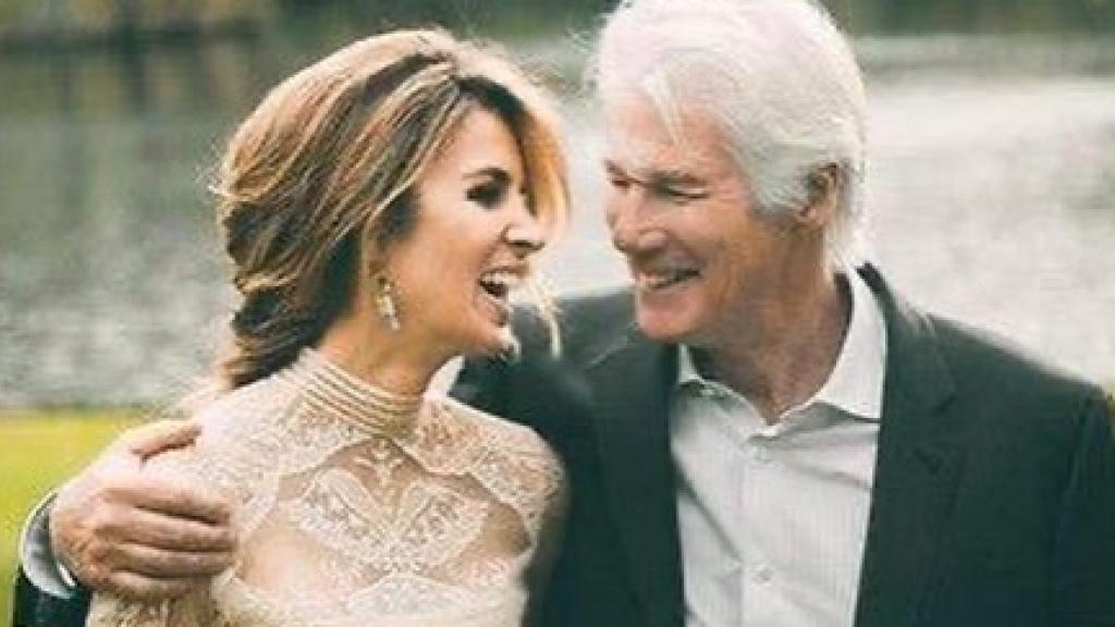 Alejandra Silva y Richard Gere el día de su boda.