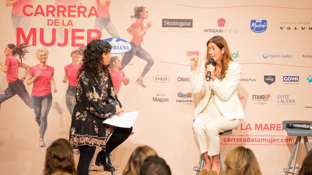 Henar Calleja y Paula Barrachina, directora de Relaciones Externas y Comunicación de Acnur.