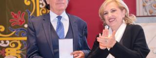 López Otín recibe la Medalla de Oro Cajal y aplaude la rectora Rosa Bolea