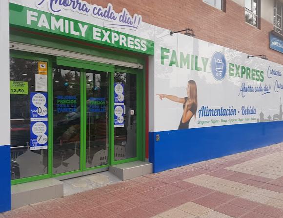 El Supermercado Family Express del Barrio de La Flota donde se produjeron los hechos juzgados.