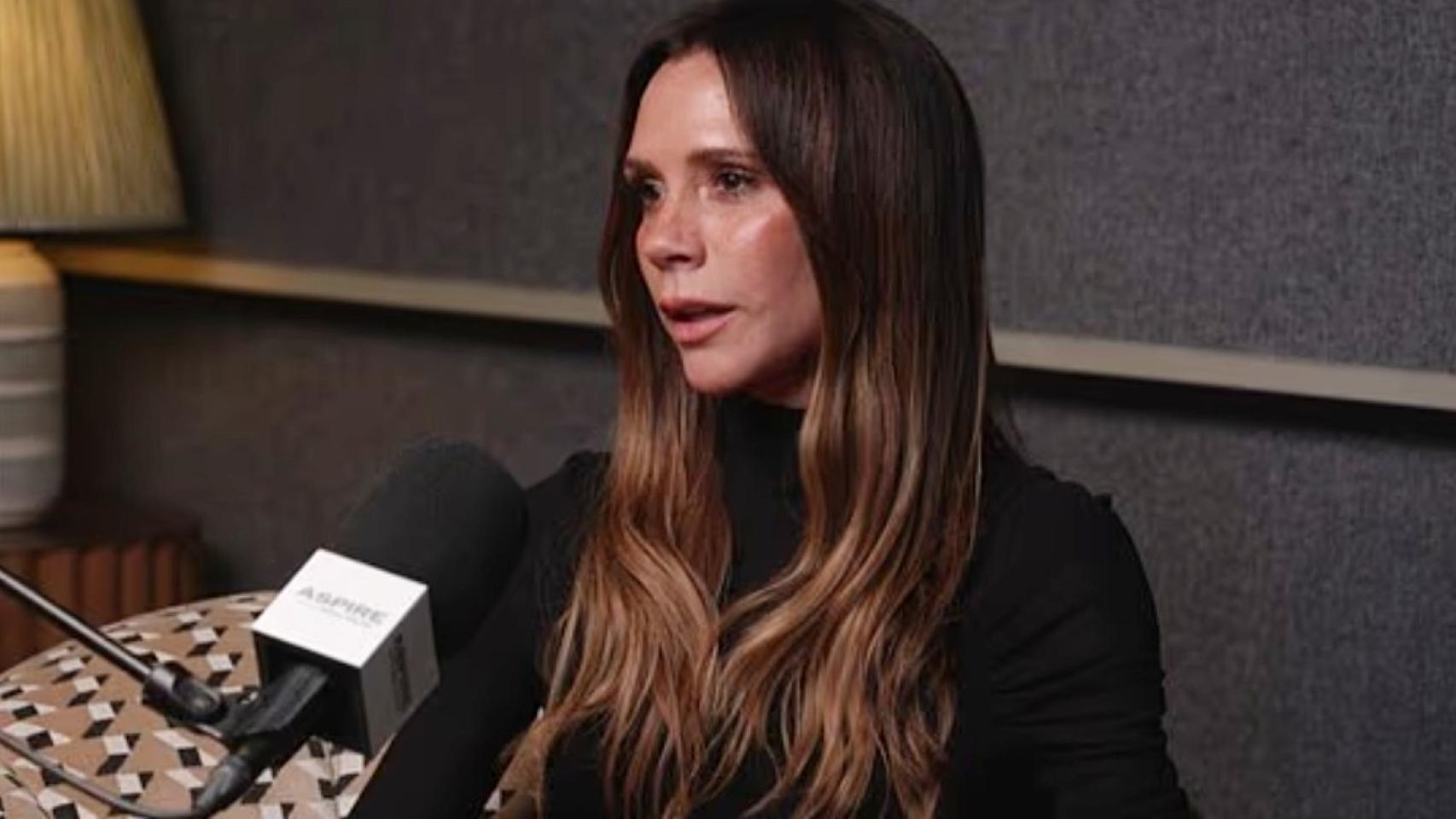 Victoria Beckham, durante la emisión del pódcast. 