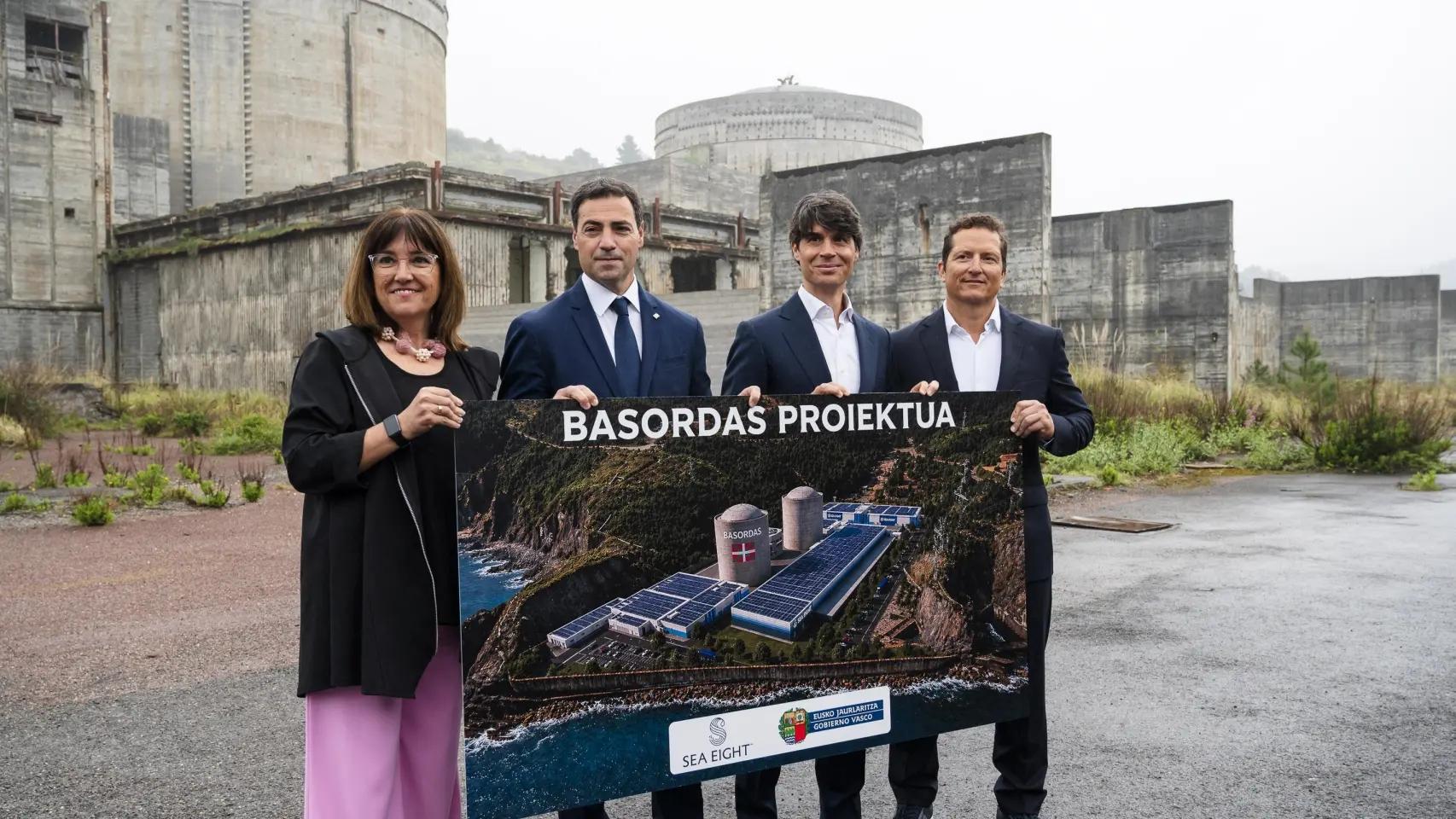 Firma del acuerdo entre Atitlan y el Gobierno Vasco