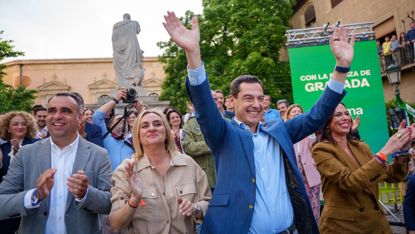 El presidente de la Junta de Andalucía, Juanma Moreno, en un acto de campaña del PP andaluz.