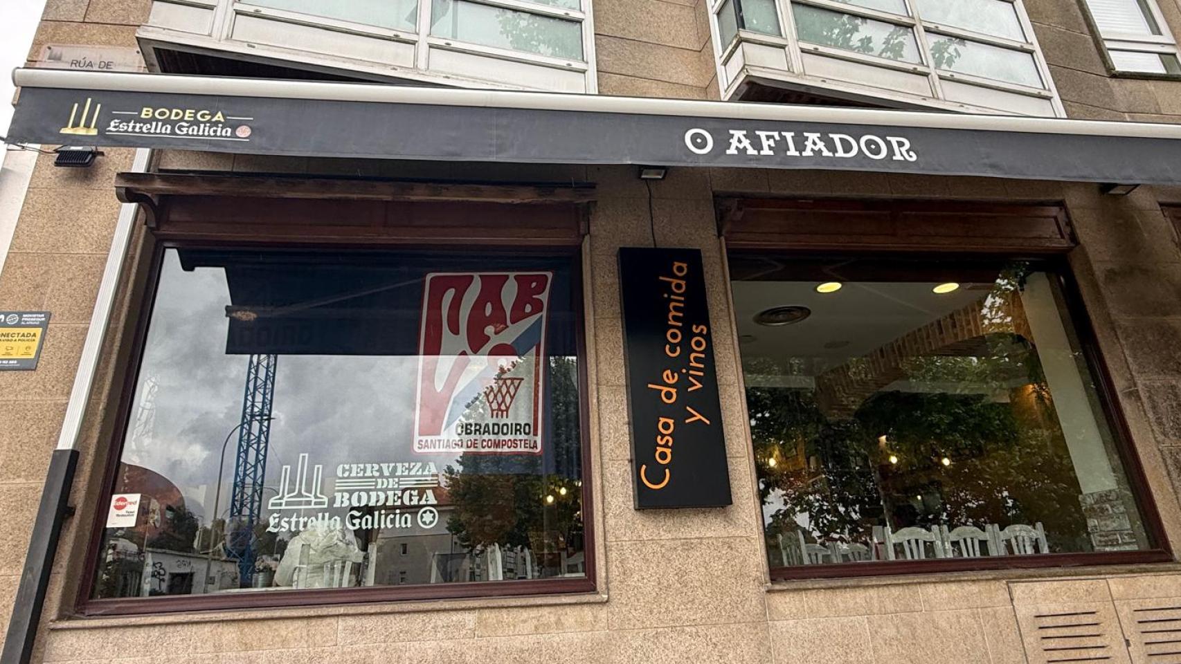 El bar de Santiago que se vuelca con el Obradoiro: Está todo el mundo a la expectativa