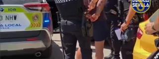 Detención de un hombre en Sevilla tras un altercado de tráfico.