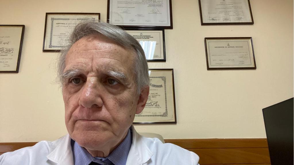 Eduardo López, infectólogo pediatra argentino y profesor de la Facultad de Medicina de la Universidad del Salvador.