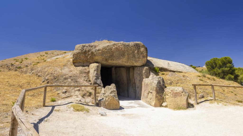 Dolmen en Antequera, Málaga, Patrimonio de la Humanidad.